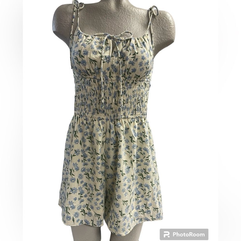 She & Sky spaghetti strap romper, yellow w/blue flowers, smocking at waist, sz:S